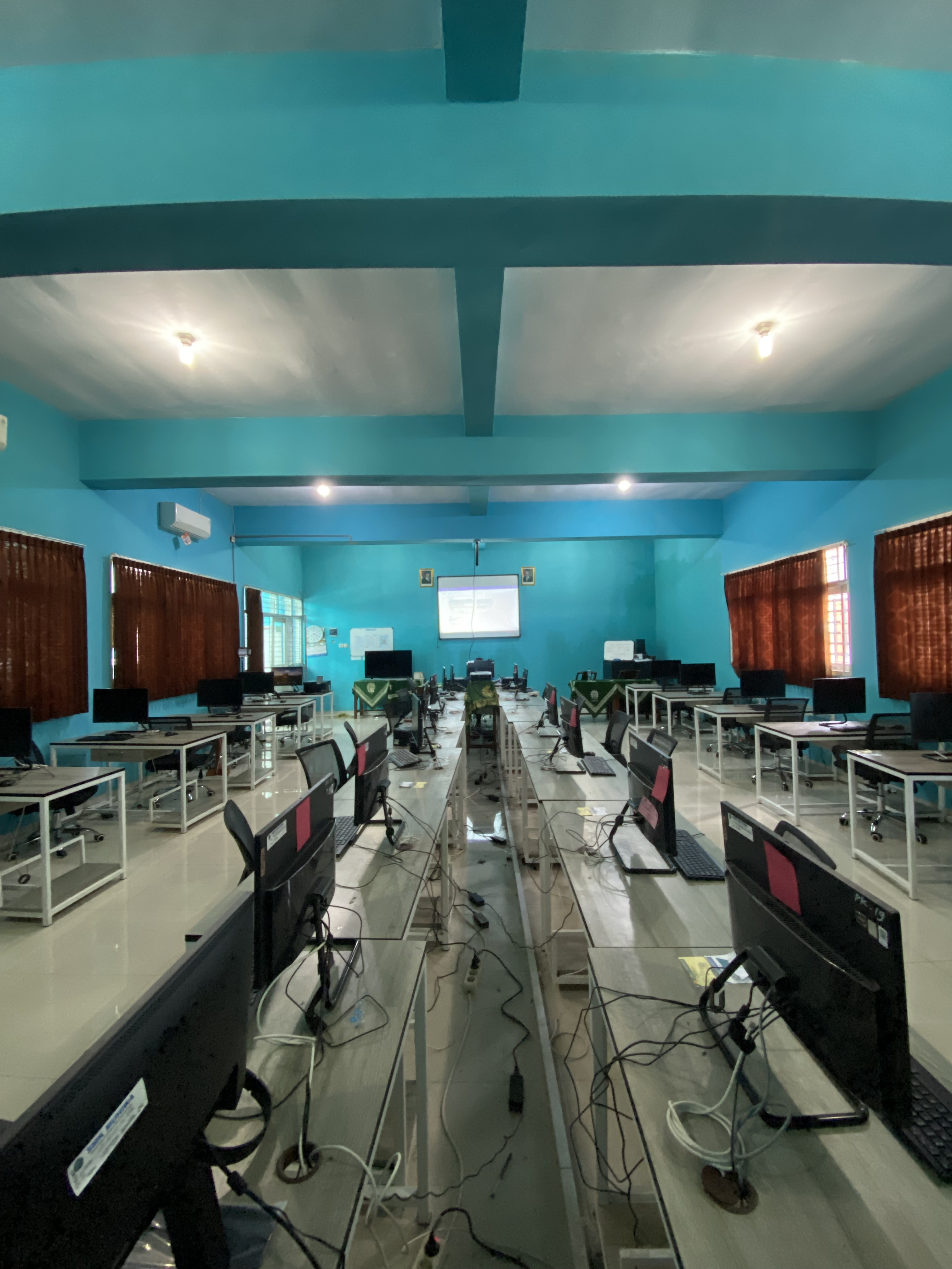 LAB. KOMPUTER BISNIS DIGITAL